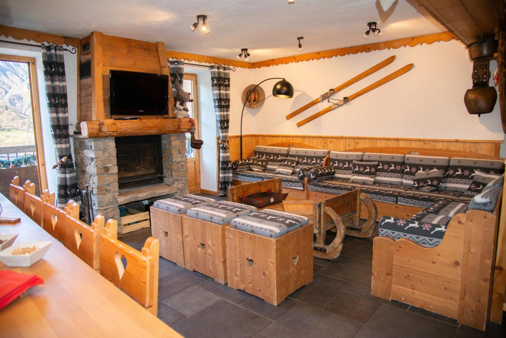 Chalet De Charme 13 Personnes Avec Sauna Ski O Pieds Villa แซ็ง-มาร์แต็ง-เดอ-แบลวีย์ ภายนอก รูปภาพ